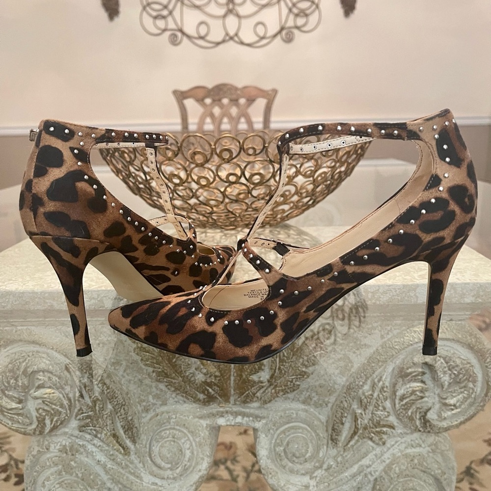 Marc Fisher Studded Leopard Print Shoes. - image 2